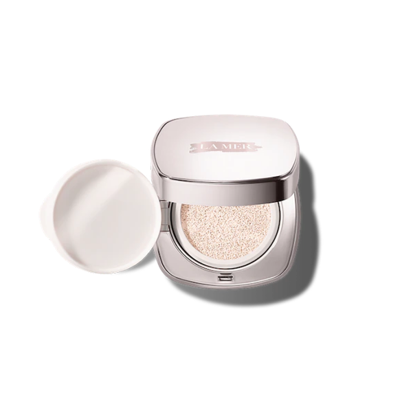 LA MER THE LUMINOUS LIFTING CUSHION FOUNDATION SPF 20